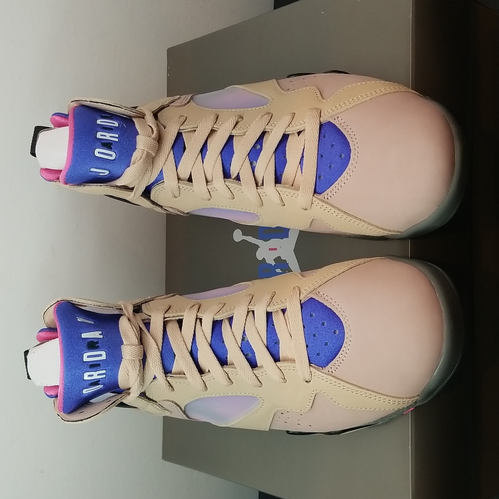 Air Jordan 7 Retro SE " Sapphire"